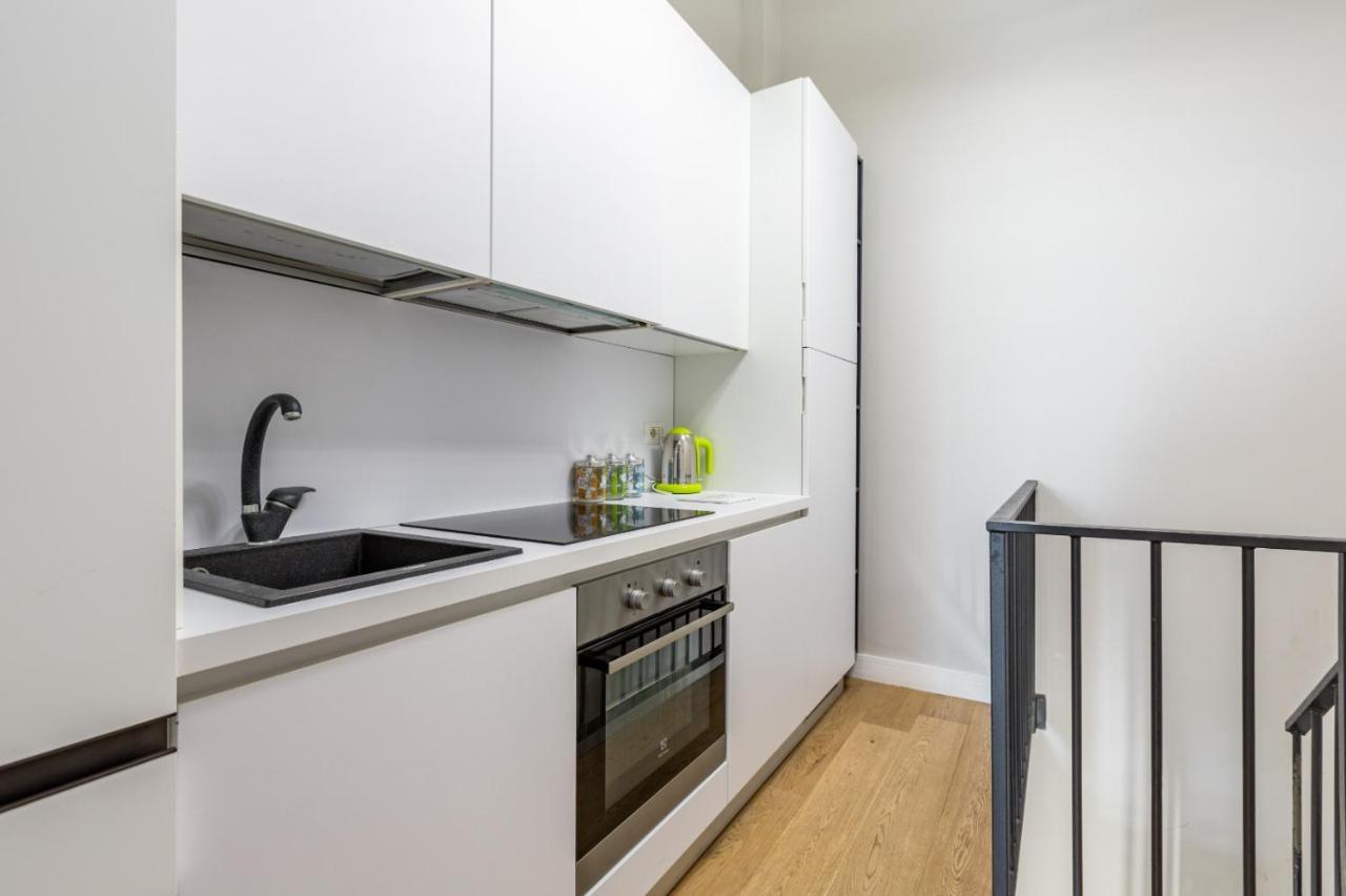 شقة Modern Apt 300Mt From Milano Central Station! المظهر الخارجي الصورة